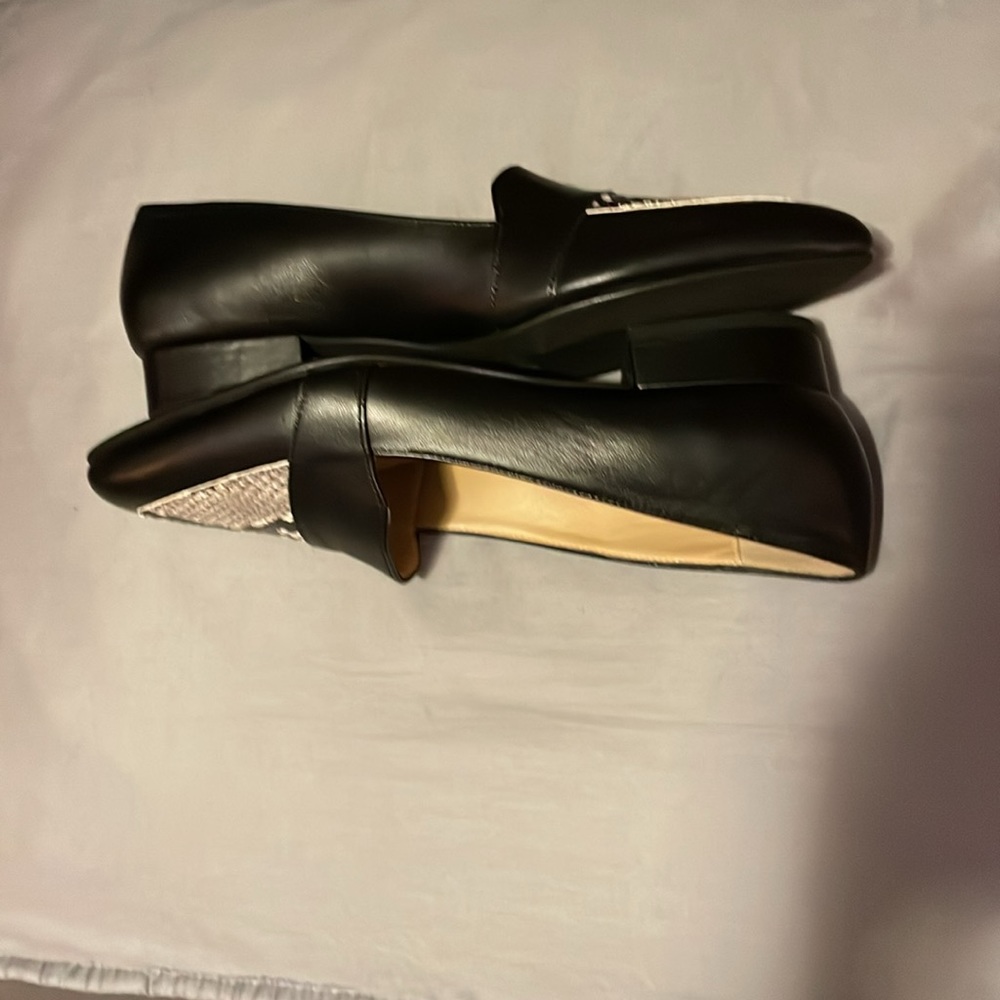 NWOB Gorgeous Black Avellini Flats Size 8.5 - Picture 4 of 9
